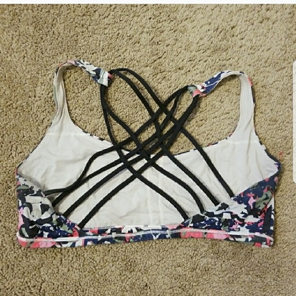 lululemon athletica Other - Free to be wild
